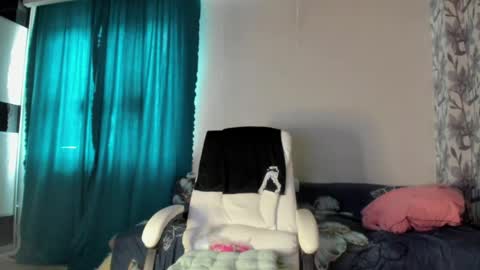 Snapshot of eva_7777 chatting on 31, 5, 2026 Eva online show from 31, 5, 2026