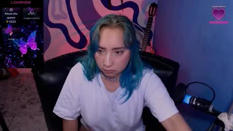 Iris Smile  independent model online show from 27, 9, 2025