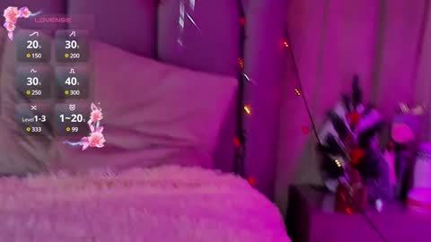 Snapshot of eva_cramer chatting on 1, 1, 2025 Eva Cramer online show from 1, 1, 2025