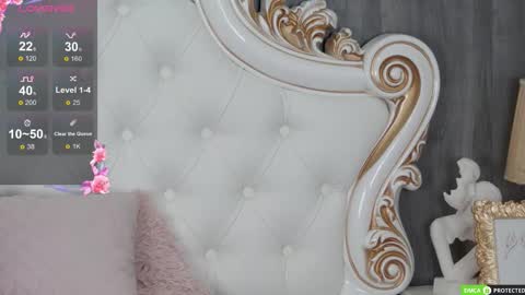 Snapshot of eva_cramer chatting on 12, 9, 2025 Eva Cramer online show from 12, 9, 2025