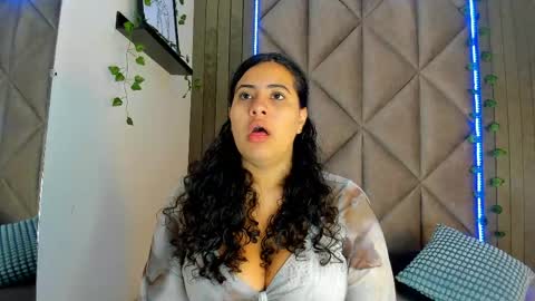 Snapshot of eva_daemon chatting on 17, 4, 2026 EVA DAEMON online show from 17, 4, 2026