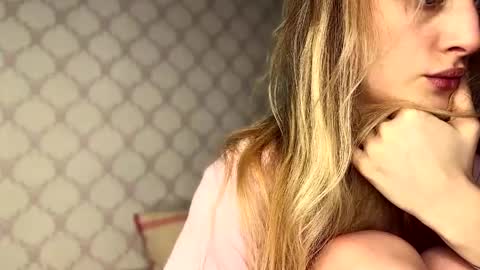 Snapshot of eva_eyre chatting on 29, 3, 2026 Evvie online show from 29, 3, 2026