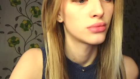 Snapshot of eva_eyre chatting on 8, 5, 2026 Evvie online show from 8, 5, 2026