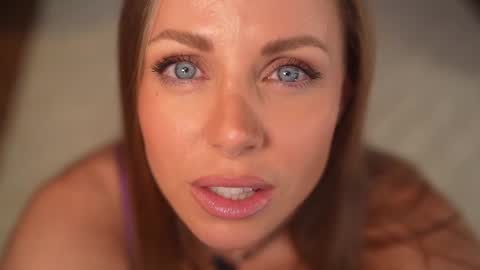 Snapshot of eva_fashionista chatting on 13, 6, 2026 Eva online show from 13, 6, 2026