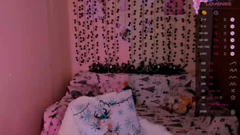 Snapshot of eva_greys chatting on 8, 1, 2026 Eva online show from 8, 1, 2026