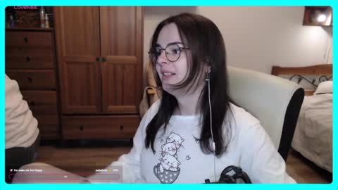 Snapshot of eva_katt chatting on 12, 1, 2025 Gamer Katt online show from 12, 1, 2025