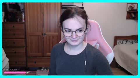 Snapshot of eva_katt chatting on 5, 2, 2025 Gamer Katt online show from 5, 2, 2025