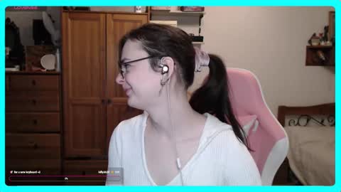 Snapshot of eva_katt chatting on 13, 2, 2025 Gamer Katt online show from 13, 2, 2025