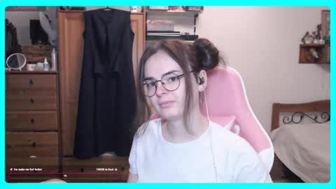 Snapshot of eva_katt chatting on 17, 2, 2025 Gamer Katt online show from 17, 2, 2025