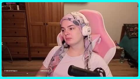 Snapshot of eva_katt chatting on 22, 9, 2025 Gamer Katt online show from 22, 9, 2025