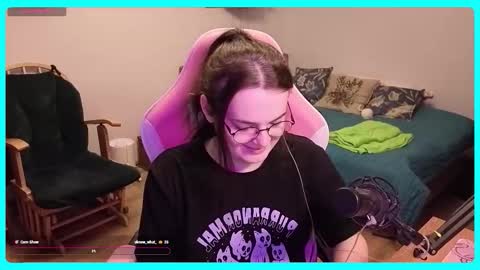 Snapshot of eva_katt chatting on 3, 12, 2025 Gamer Katt online show from 3, 12, 2025