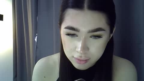 eva lightx online show from 17, 3, 2026