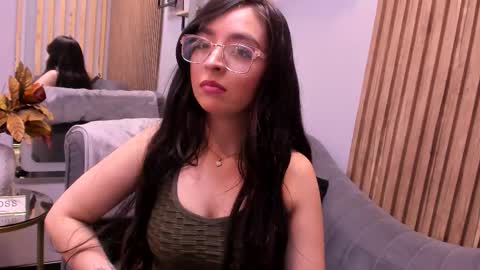 Angelinne online show from 17, 12, 2025