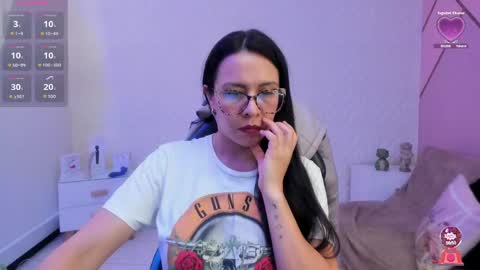Snapshot of eva_mermaid chatting on 29, 4, 2026 Eva online show from 29, 4, 2026