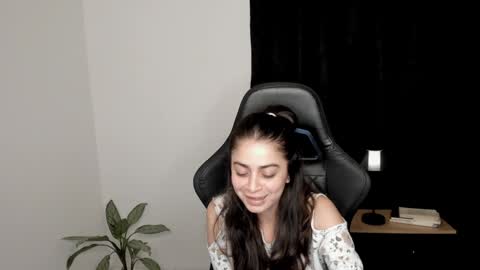 Snapshot of eva_monn chatting on 9, 1, 2025 eva_monn online show from 9, 1, 2025