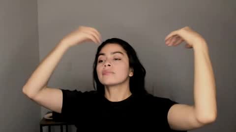 Snapshot of eva_monn chatting on 27, 5, 2026 eva_monn online show from 27, 5, 2026