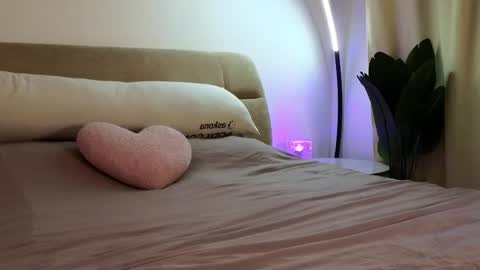 Eva online show from 5, 3, 2025