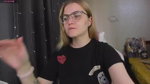 Snapshot of eva_orchid chatting on 16, 6, 2026 Eva online show from 16, 6, 2026