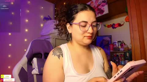 Snapshot of eva_rosse69 chatting on 2, 4, 2026 Eva online show from 2, 4, 2026