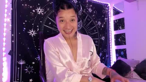 Snapshot of eva_sanderslee chatting on 18, 9, 2025 Eva online show from 18, 9, 2025