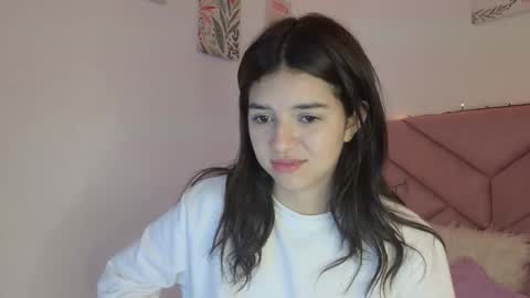 Snapshot of eva_sin18 chatting on 3, 2, 2026 Eva Sin online show from 3, 2, 2026