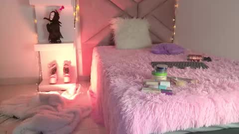 Eva Sin online show from 15, 3, 2026