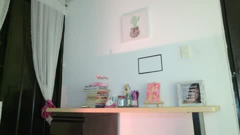 Snapshot of eva_sin18 chatting on 5, 6, 2026 Eva Sin online show from 5, 6, 2026