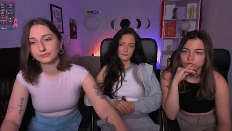 Snapshot of eva_smiith_ chatting on 26, 5, 2026 Eva online show from 26, 5, 2026