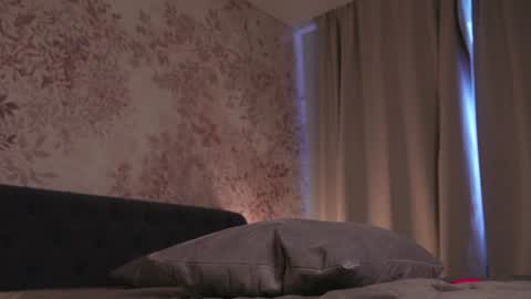 Snapshot of eva_vex chatting on 10, 6, 2026 Hello Im Eva online show from 10, 6, 2026
