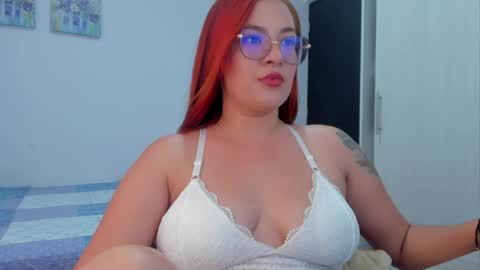 Snapshot of eva_xox chatting on 7, 5, 2026 Eva online show from 7, 5, 2026