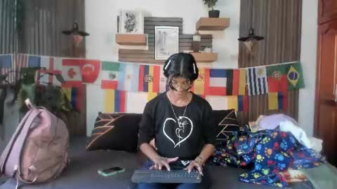 Snapshot of evaa_campbell chatting on 22, 6, 2026 Eva online show from 22, 6, 2026