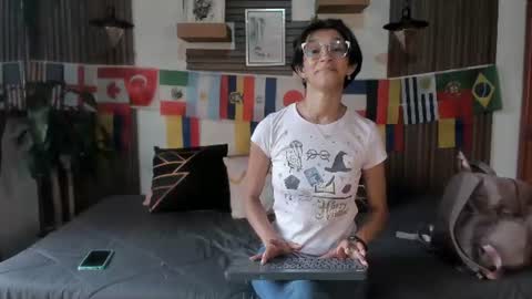 Snapshot of evaa_campbell chatting on 23, 6, 2026 Eva online show from 23, 6, 2026