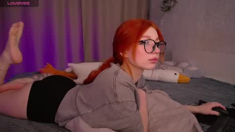 Snapshot of evaa_moonn_ chatting on 2, 1, 2025 Eva online show from 2, 1, 2025