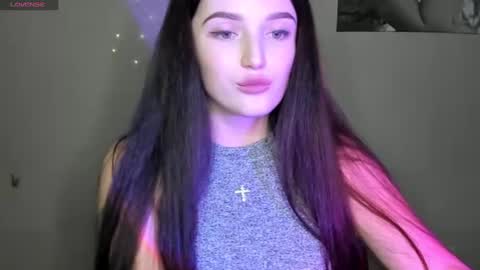 Snapshot of evaamillerr chatting on 2, 12, 2024 Eva online show from 2, 12, 2024
