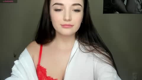 Snapshot of evaamillerr chatting on 14, 1, 2025 Eva online show from 14, 1, 2025