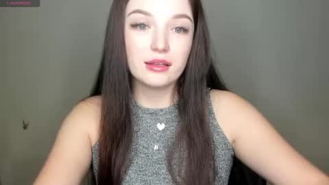 Snapshot of evaamillerr chatting on 25, 1, 2025 Eva online show from 25, 1, 2025