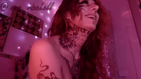 Snapshot of evaandskate chatting on 4, 2, 2026 eva rixchell INSTRAGAM online show from 4, 2, 2026
