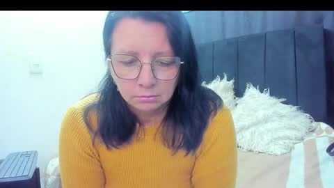 Snapshot of evaaross chatting on 2, 2, 2026 Eva online show from 2, 2, 2026