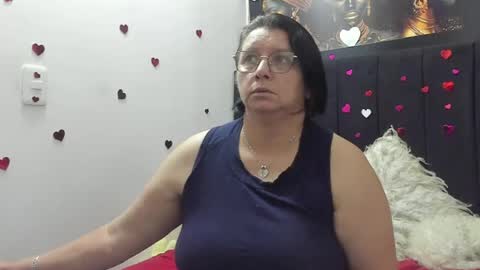 Snapshot of evaaross chatting on 5, 4, 2026 Eva online show from 5, 4, 2026