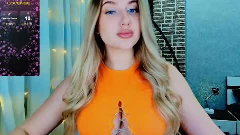 Eva  online show from 23, 11, 2025