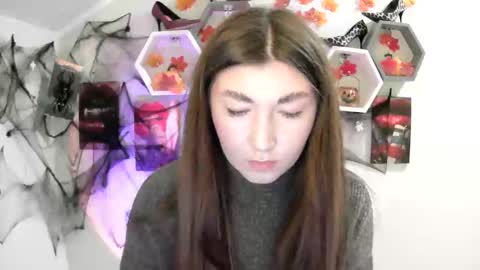 Evachaturbatte online show from 17, 10, 2025