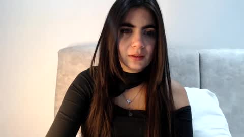 evacollins12 online show from 31, 7, 2026