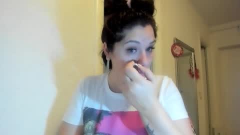 evadiana8484 online show from 3, 2, 2026