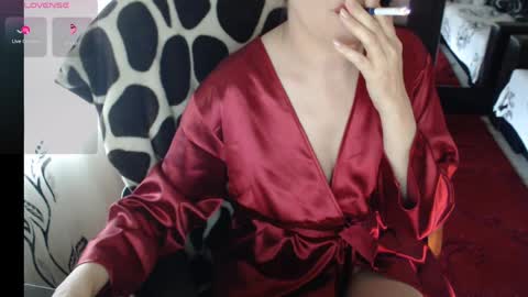 Snapshot of evadream1 chatting on 9, 4, 2026 EVADREAM online show from 9, 4, 2026