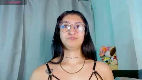 Evah Lee online show from 10, 3, 2026