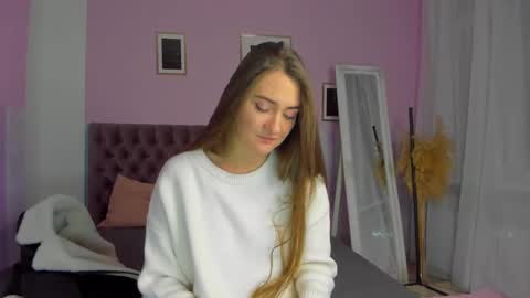 Snapshot of evalaniss chatting on 5, 12, 2024 Eva online show from 5, 12, 2024