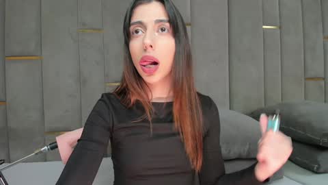 EVA online show from 28, 11, 2025