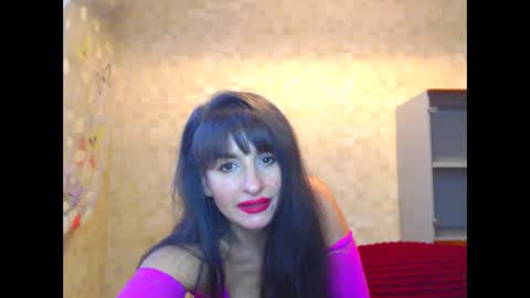 Snapshot of evalive1133 chatting on 19, 12, 2024 EvaLive online show from 19, 12, 2024