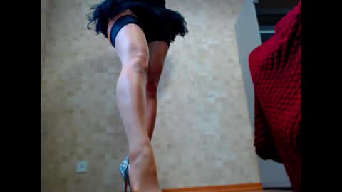 Snapshot of evalive1133 chatting on 3, 10, 2025 EvaLive online show from 3, 10, 2025