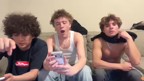 Snapshot of evanbrown333 chatting on 23, 4, 2026 Evan Brown online show from 23, 4, 2026